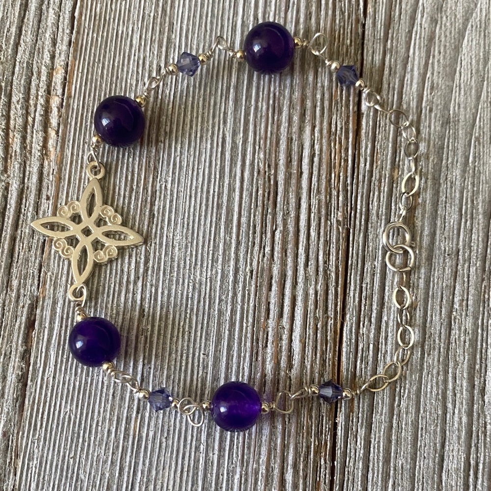 925 Sterling Silver Celtic Witch Knot Bracelet with Amethyst stone